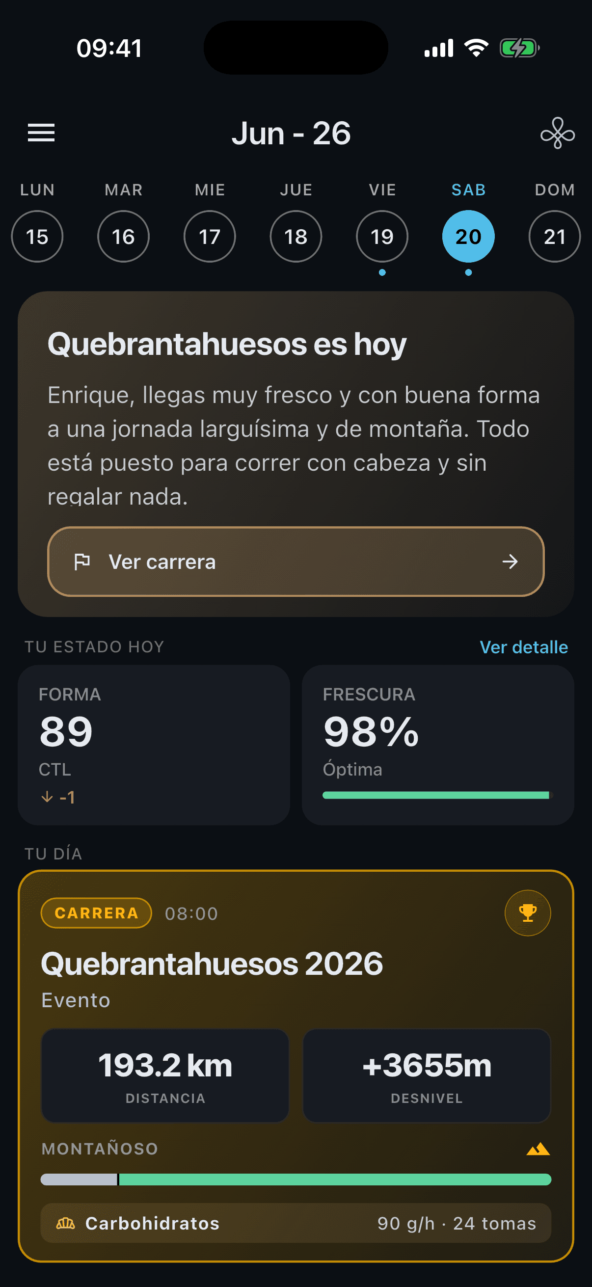 Trainara daily screen showing Quebrantahuesos race day with form, freshness and race plan